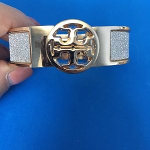 Women’s bangle bracelet